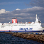 Statek do instalacji wiatrowych uderzył w prom Stena Nautica
