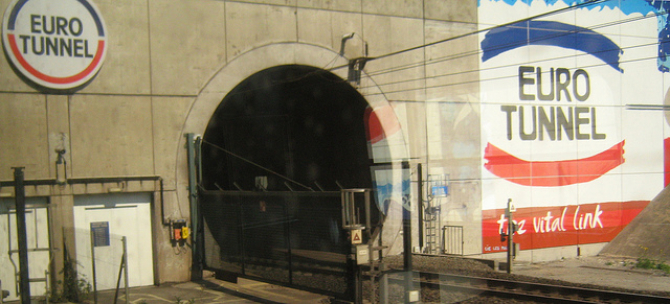 Eurotunnel: rekord transportu ładunków w listopadzie
