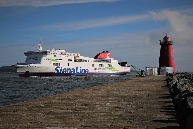 Stena Line i Irish Ferries we wspólnej umowie czarterowej na Morzu Irlandzkim