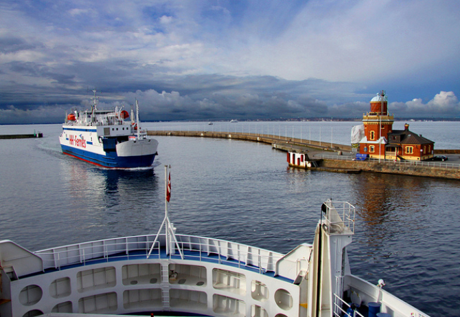 Problemy z migrantami na trasie Helsinborg-Helsingör