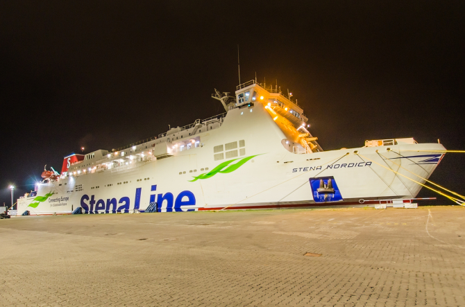 Już cztery promy Stena Line dla pasażerów i ładunków z Gdyni do Karlskrony
