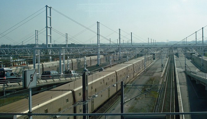 Eurotunnel kontra gang przemycający nielegalnych imigrantów