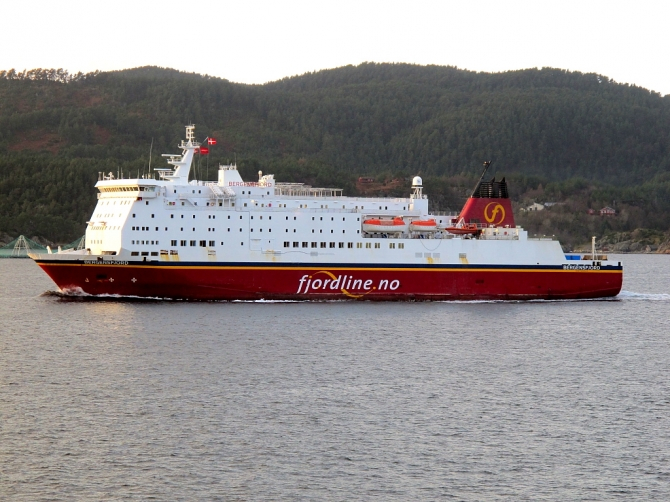 Fjord Line podpisuje kontrakt z Liquiline na budowę terminalu bunkrowania LNG