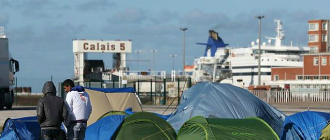 Imigranci w Calais: Wyjaśniamy, kto, co i dlaczego