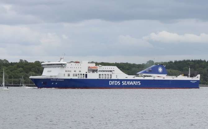 Promy do Szwecji: DFDS Seaways przesuwa statki na inne trasy