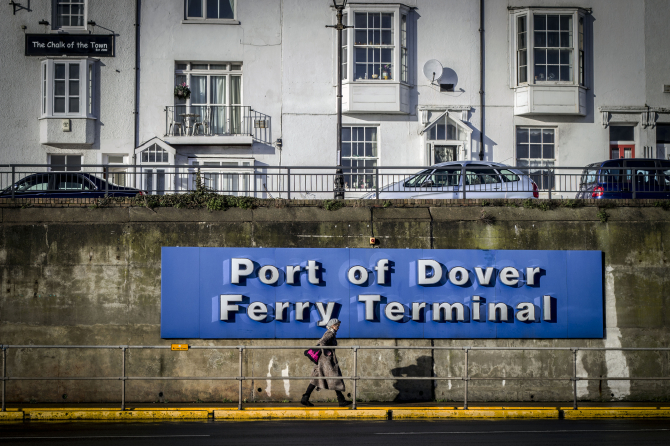 Promy do Anglii: Transport w Dover rośnie w siłę